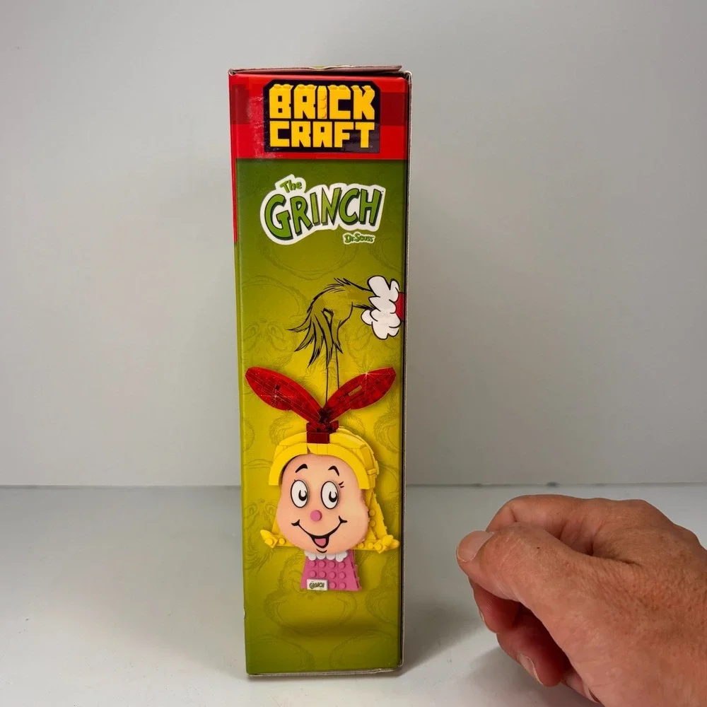 Brickcraft Grinch Cindy Lou Who 125 Piece Building Kit